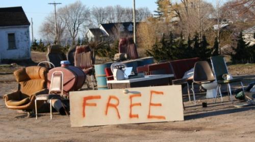 Free Crap - Max 1st – Coopers Candy